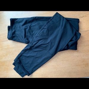 2/$15 maternity leggings by Isabel for Target